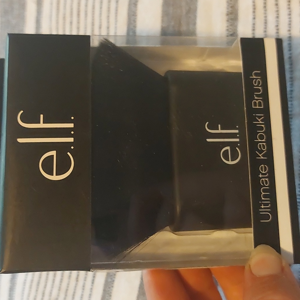 E.L.F. Makeup Lot - Picture 2 of 5